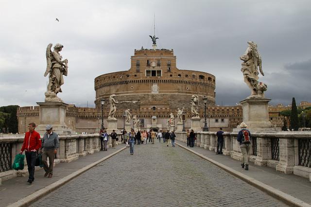 0570 Rome - Castel Sant Angelo.JPG
